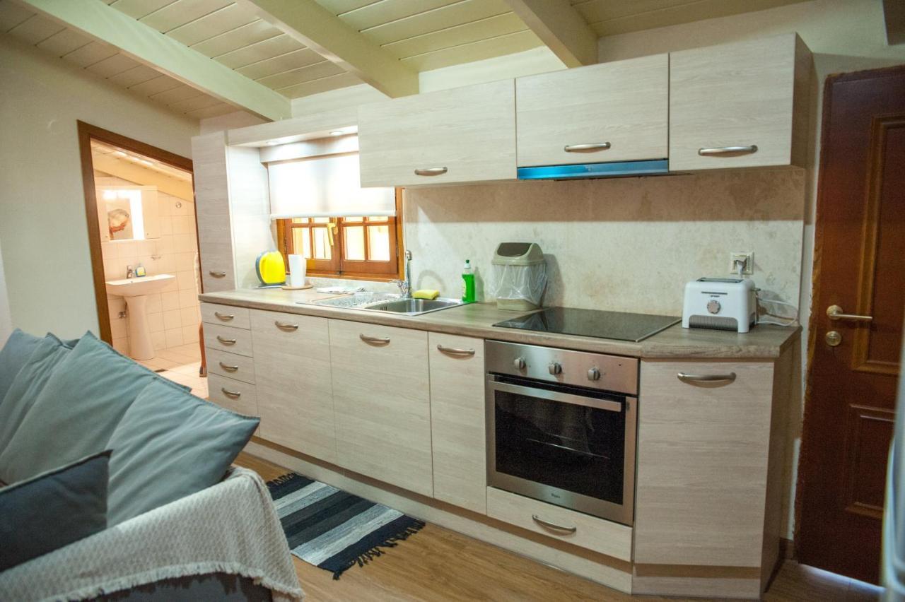 Monteduca Apartments 아르고스톨리온 외부 사진